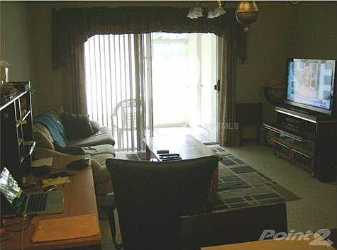 4th image of 2253 Lake Woodberry Dr