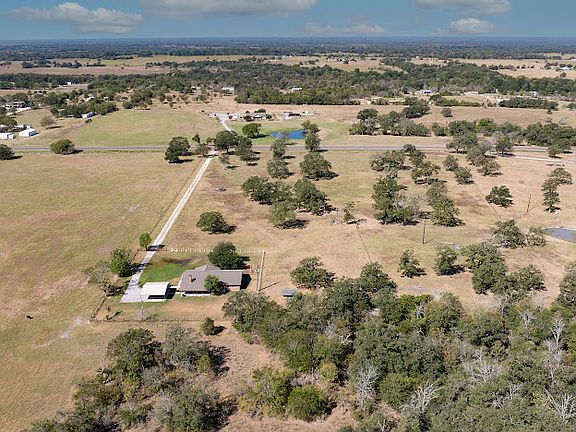 3rd image of 25172 Highway 90 N