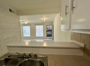 201 W Rosamond St APT 43, Houston, TX 77076