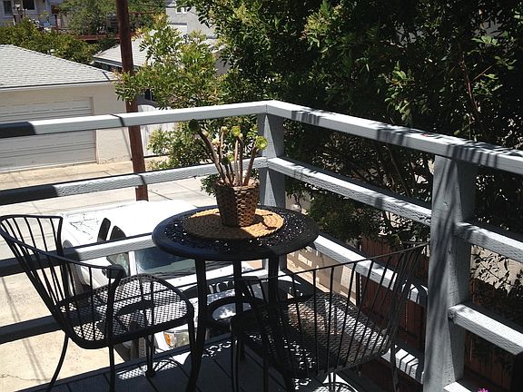 Balcony w/ Bistro table