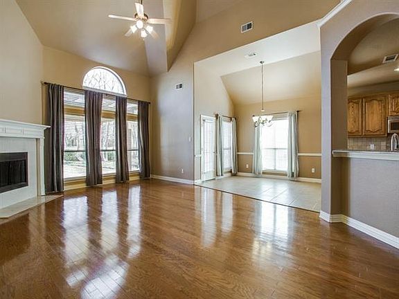 3rd image of 12276 Fairway Meadows Dr