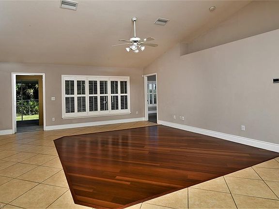 4th image of 2508 24th St W Unit 10