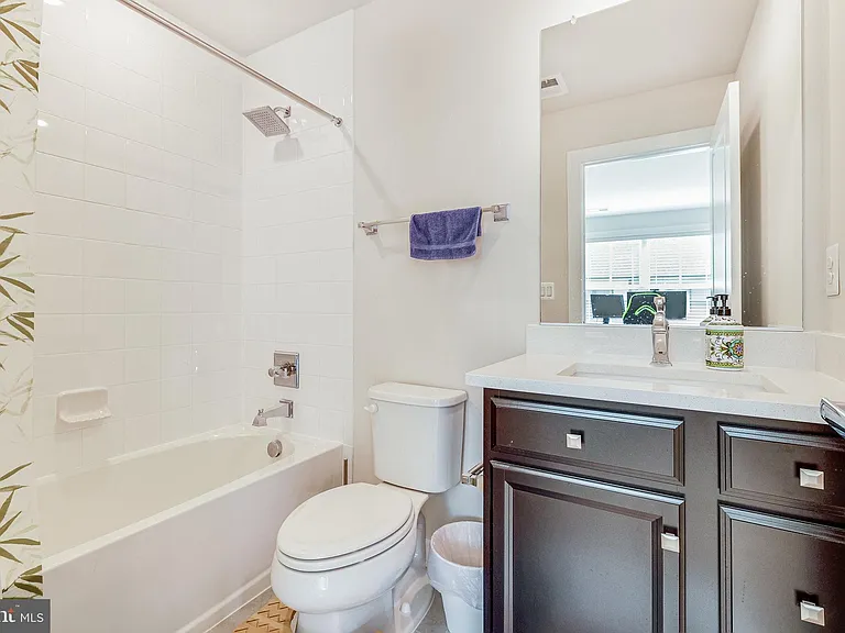 2335 Water Promenade Ave — Photo 52