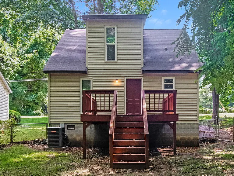 3801 Davis Ln — Photo 16