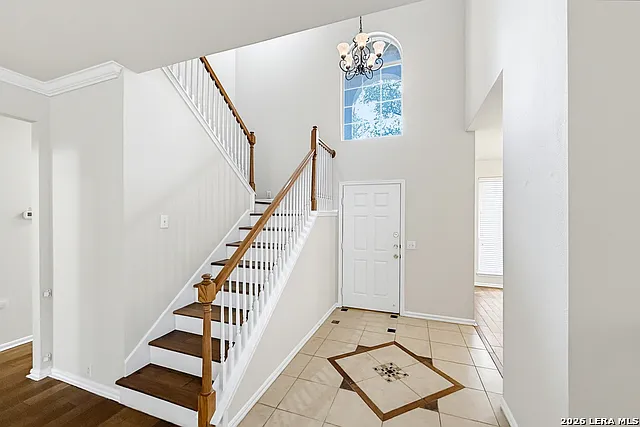 5 bed, 3.5 bath, 2695 sqft, $2,400 — Photo 4