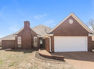 6795 Finch Rd, Memphis, TN 38141