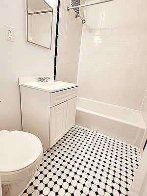 5th image of 206 W 106th St APT 48