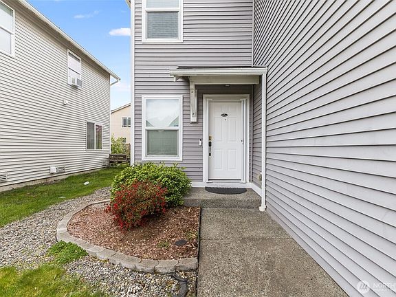 2nd image of 14813 99th Avenue SE