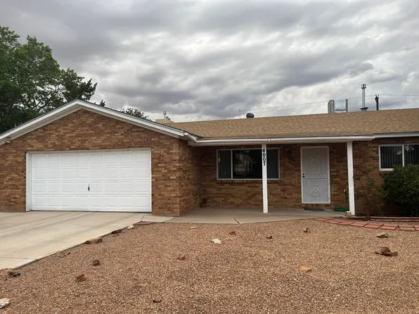 4007 La Sombra Rd SW, Albuquerque, NM 87105