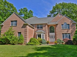 24 Denise Dr, Kinnelon, NJ 07405