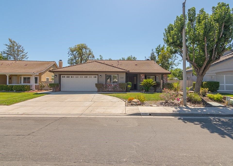1st image of 42281 Camino Romo
