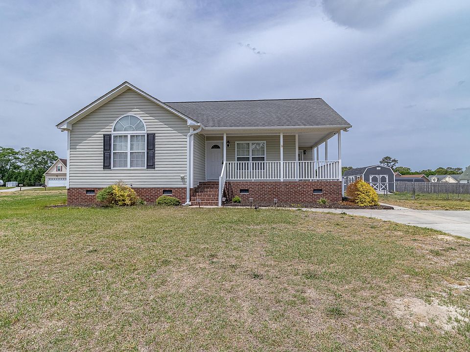 1st image of 301 Stewarts Farm Rd