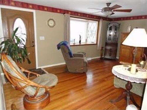 2nd image of 6059 Bardean Dr