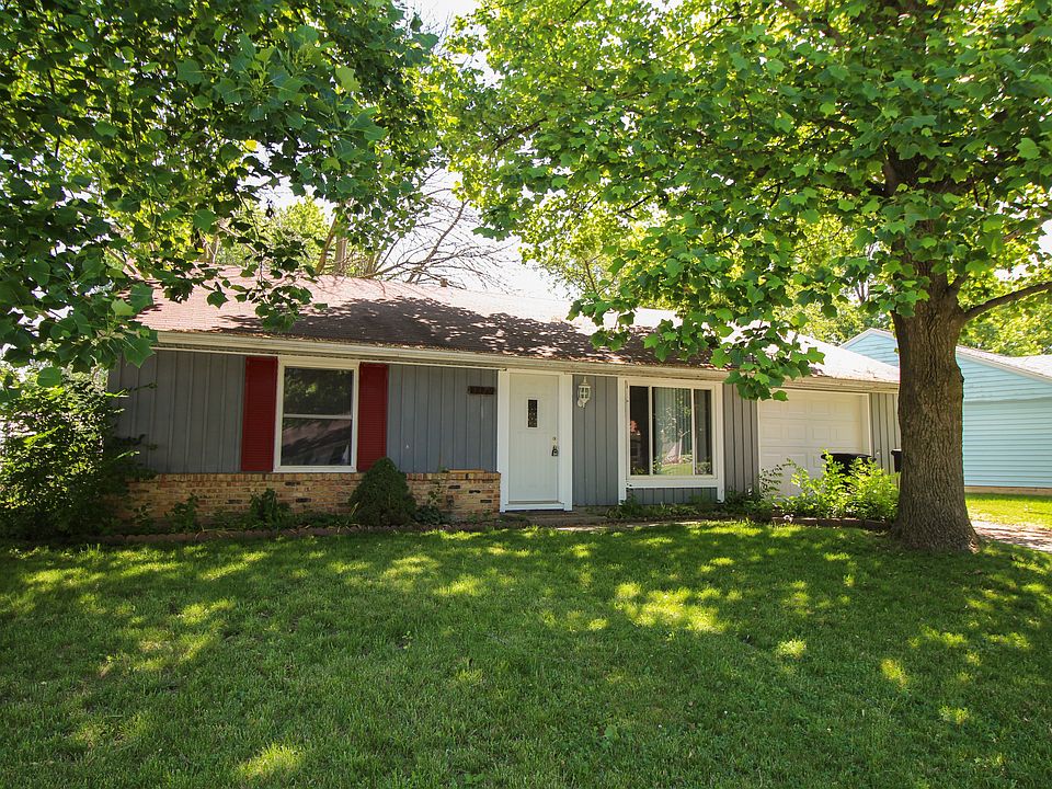1st image of 3329 Chaucer Dr