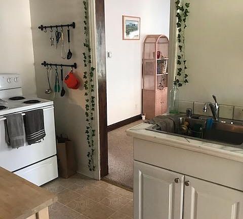 5th image of 2509 E Stratford Ct