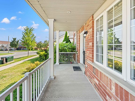 5th image of 53 Brookwood Dr