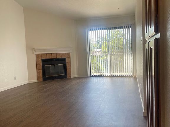 3rd image of 720 Sunrise Ave APT 16