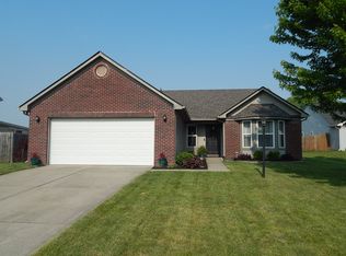 58 Lasalle Ln, Pittsboro, IN