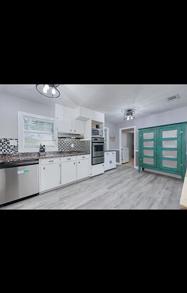 5054 Abbott Ave — Photo 6