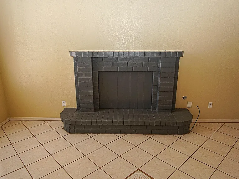 12107 Valley Quail Dr — Photo 5