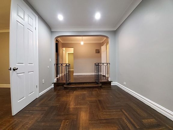 4th image of 55 E 196th St APT 5E