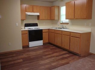 594 Shadowrock Dr, Forsyth, MO 65653