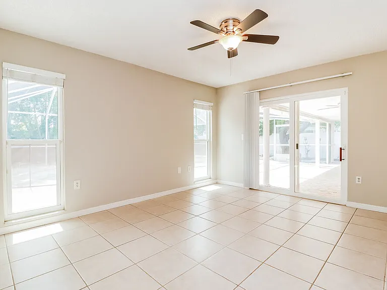 1701 E Orangeside Rd — Photo 9