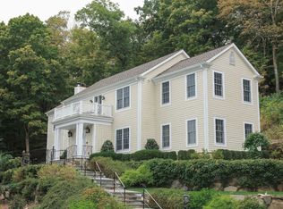175 E Middle Patent Rd, Bedford, NY 10506