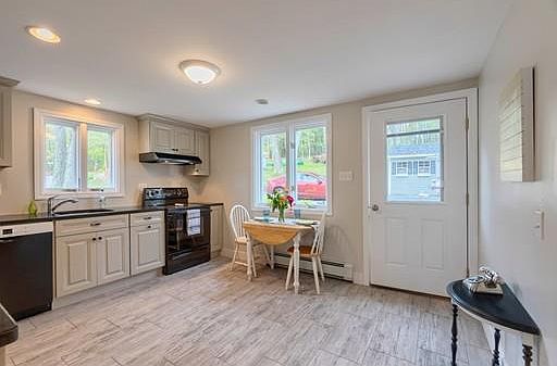 4th image of 14 Palanga St
