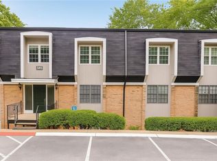 345 Winding River Dr UNIT F, Sandy Springs, GA 30350