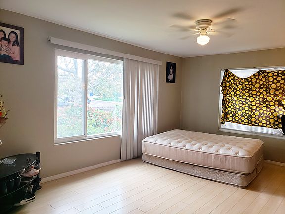 2nd image of 10906 Montongo St