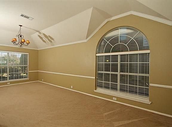 2nd image of 2512 Brycewood Ln