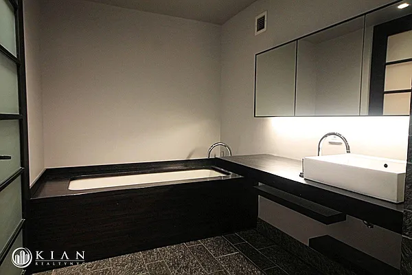 Rented by Kian Realty | media 13