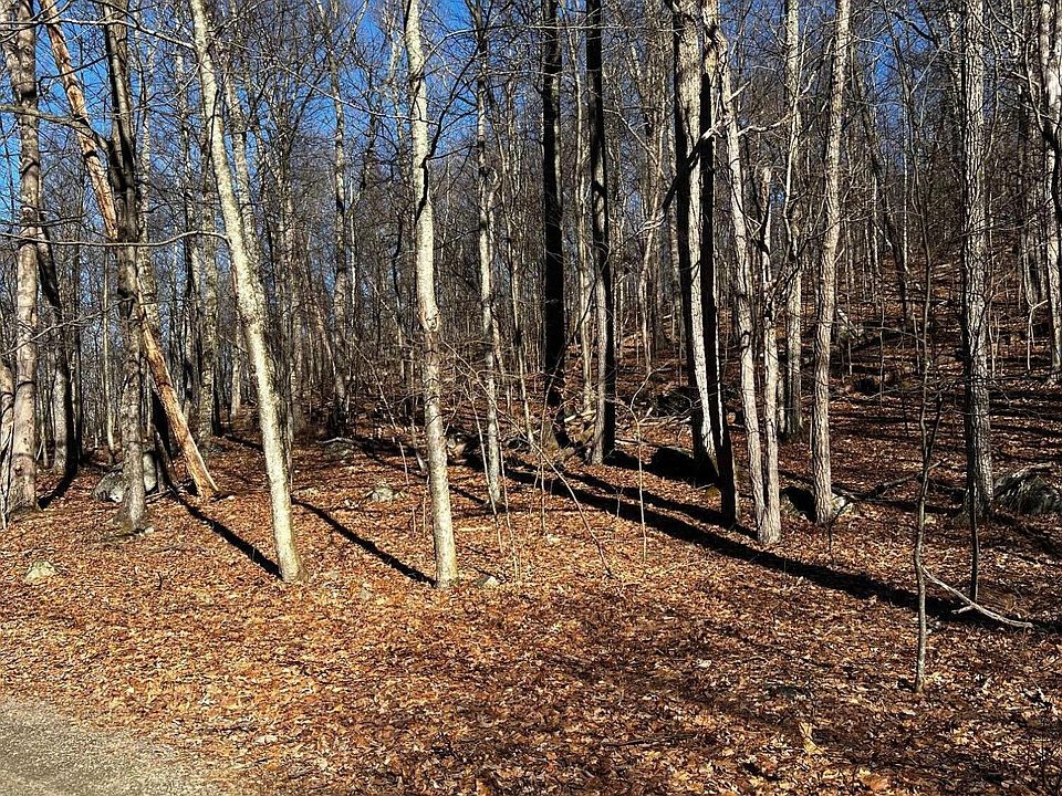 1st image of Berry Ln
