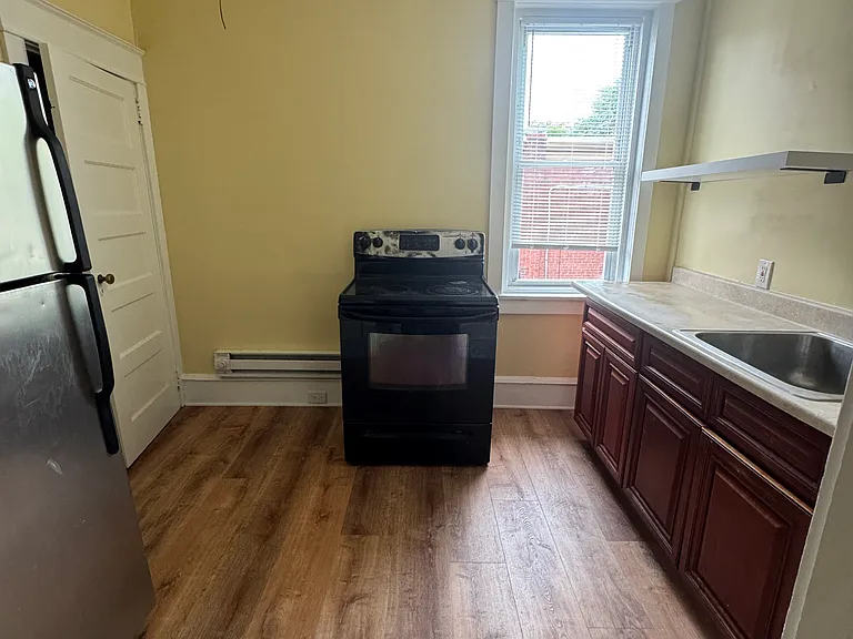 1331 Foulkrod St #2 — Photo 7
