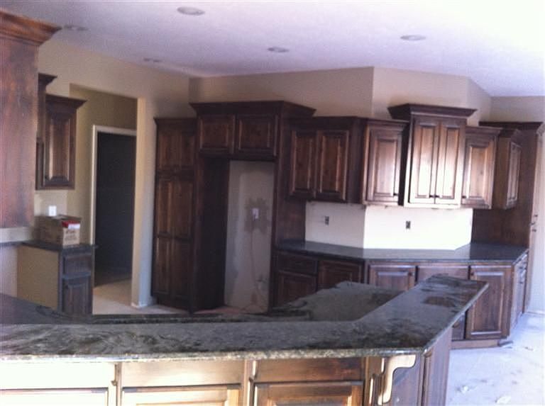 2nd image of 1662 N Waterstone Ave