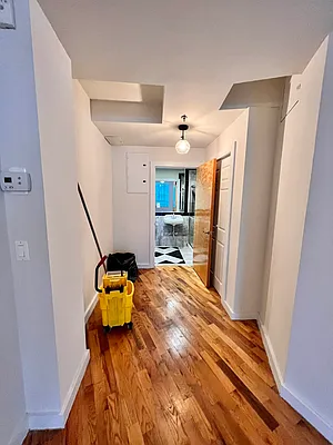 Rented by City Connections Realty | media 10