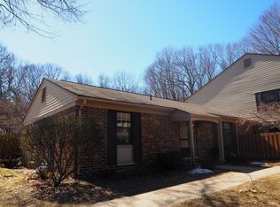 3679 Brentwood St, Norton Shores, MI 49441