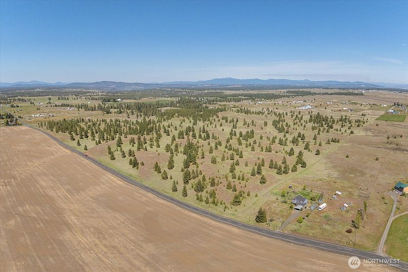 4th image of 0 W Deno Road Lot 1