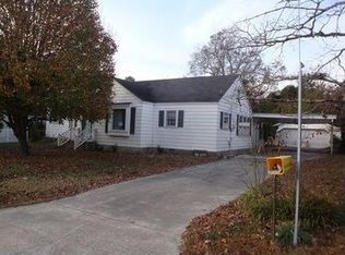 407 N Frisco St, Warsaw, NC 28398