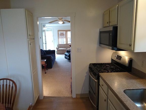 3rd image of 40 Kearney Ave #1
