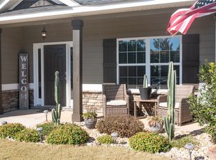 2508 Rocky Point Dr, Opelika, AL 36801