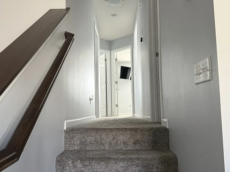 Upper Hallway to Bedrooms & Bathrooms