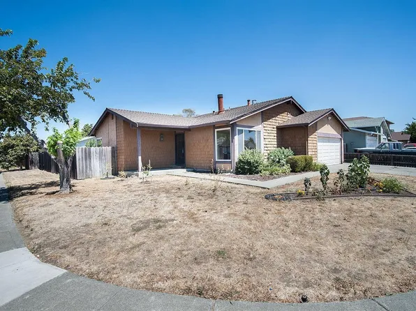 1208 Pheasant Dr, Suisun City, CA 94585