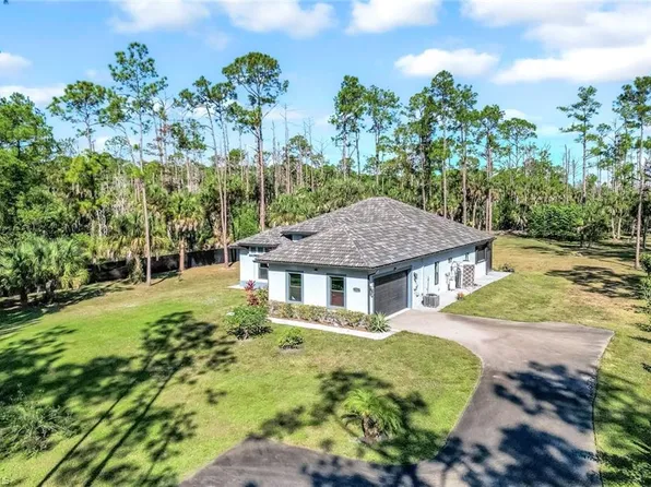 141 20th AVE NW, NAPLES, FL 34120