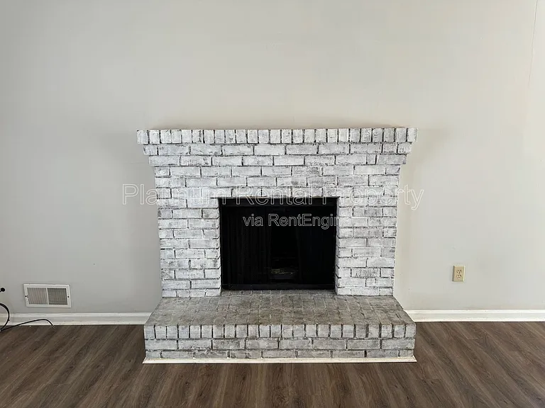 40 Briarwood Ct — Photo 6