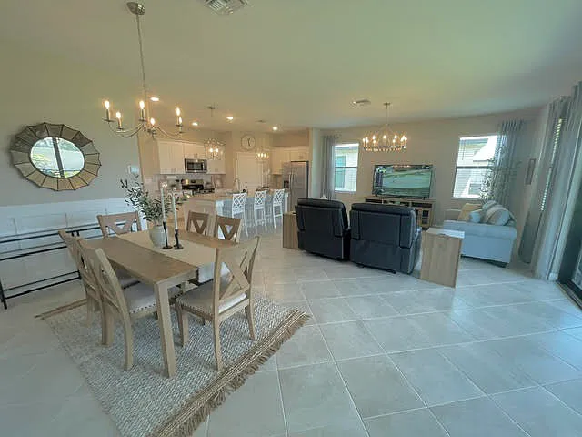 1464 Saddlewood Cir — Photo 24