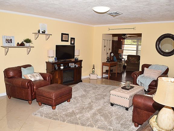 2nd image of 7409 Mariana Dr