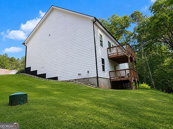 4th image of 307 Tara Ct
