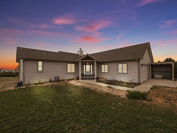 2nd image of 41920 Valley View Ct
